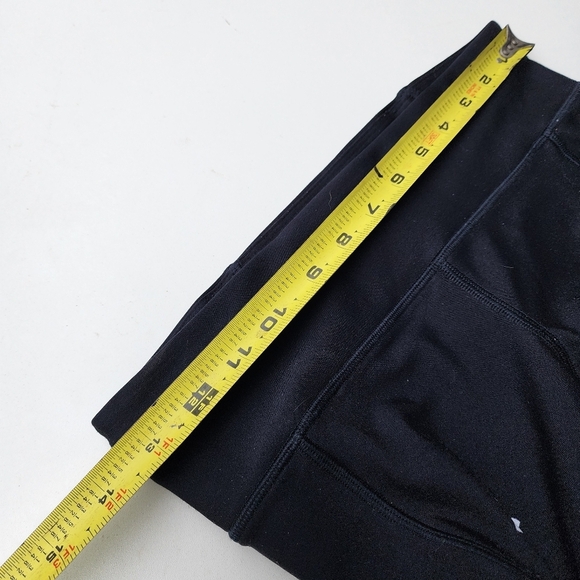 Under Armour HeatGear Compression Pants Cropped Leggings Running Black Womens M - Picture 7 of 9